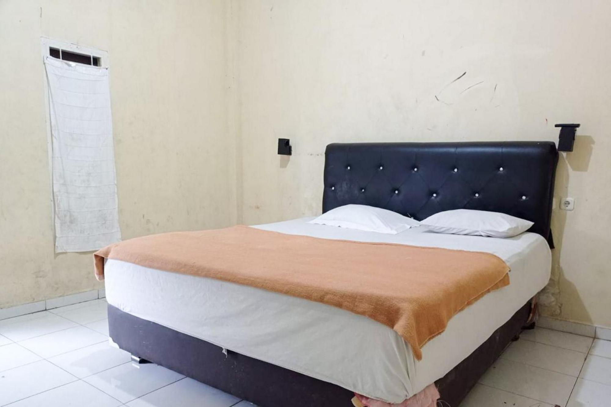 Hotel Pantai Panjang Bengkulu Redpartner Exterior foto