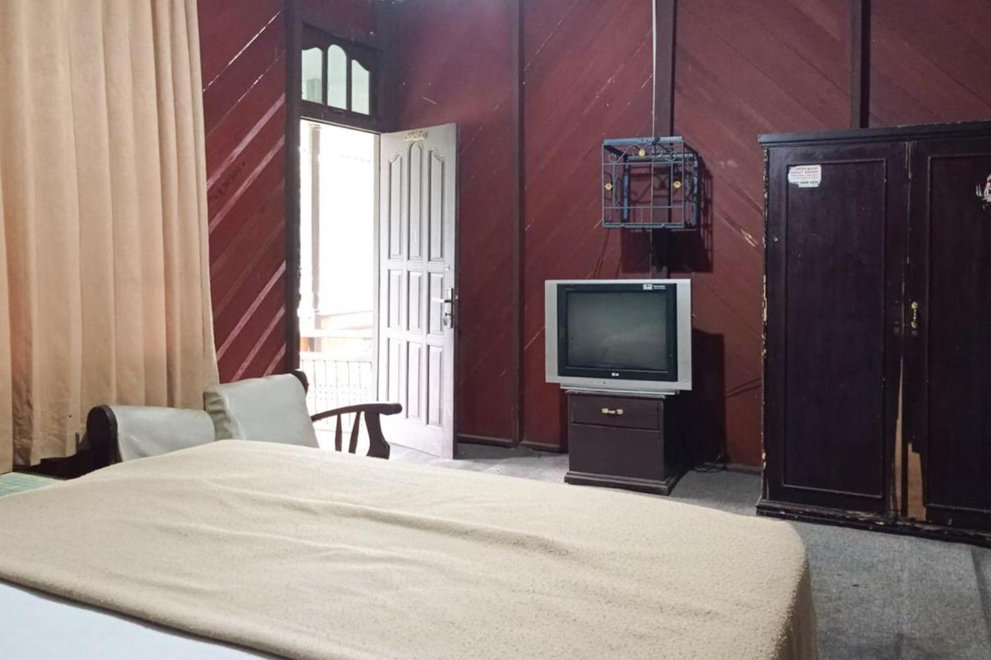 Hotel Pantai Panjang Bengkulu Redpartner Exterior foto